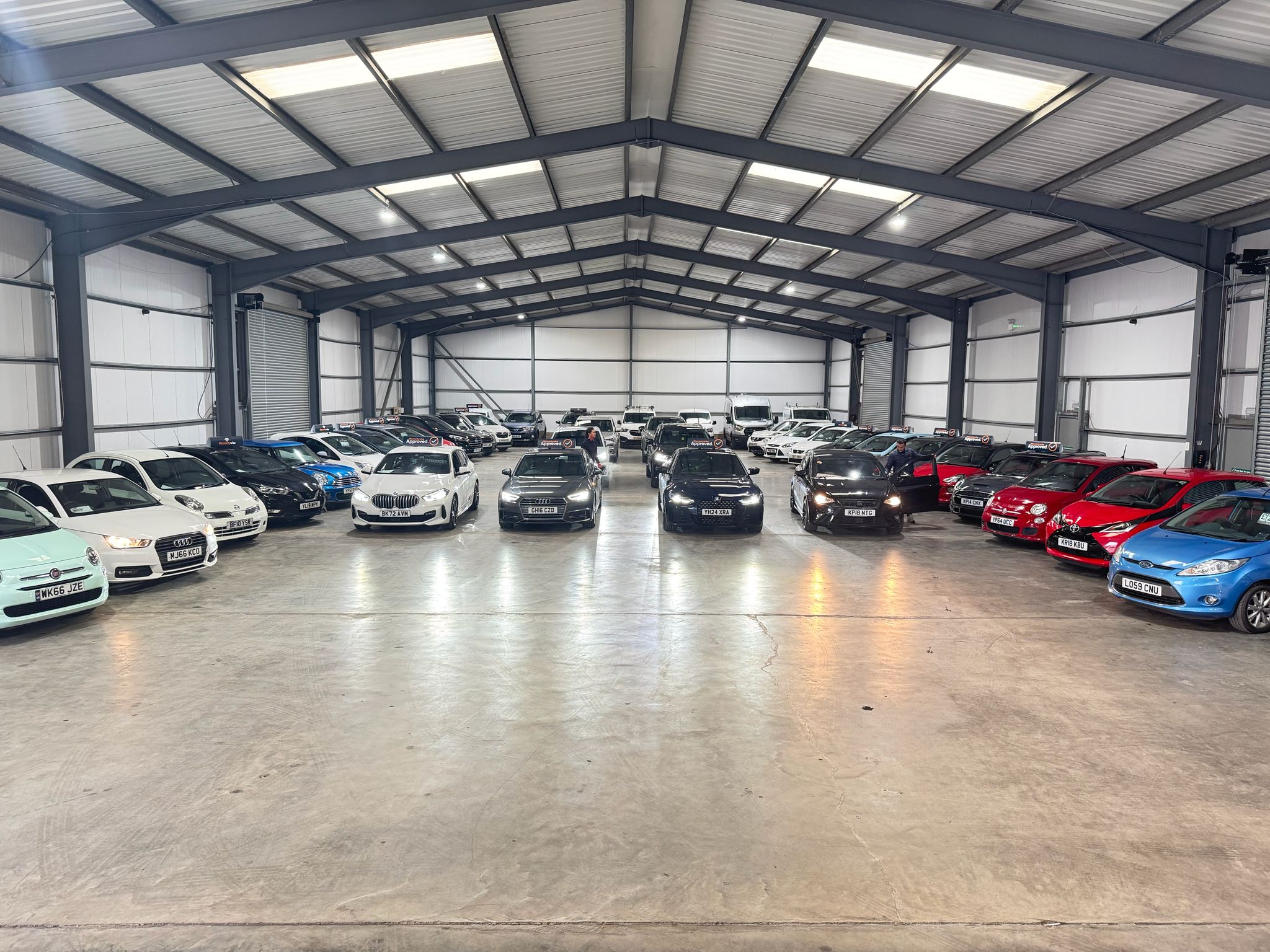MK Prestige Cars — 32